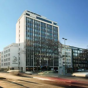 Me And Dusseldorf, By Hyatt **** Дюссельдорф